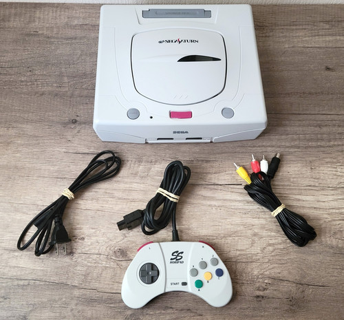 Console sega saturn blanche - saturn,